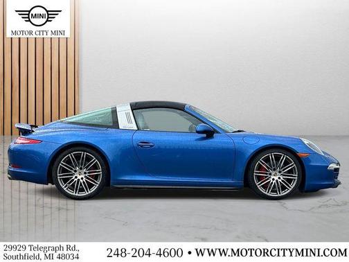 Sapphire Blue Metallic 2015 Porsche 911 Targa 4S