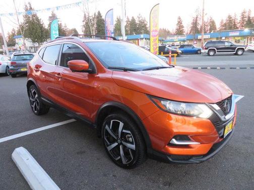 2021 Nissan Rogue Sport SL