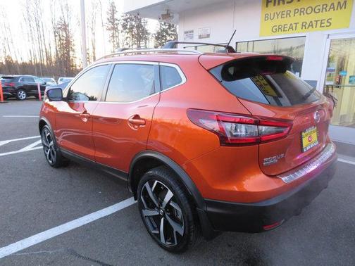 2021 Nissan Rogue Sport SL