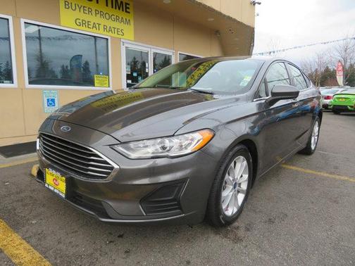 2020 Ford Fusion SE