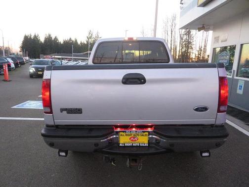 2004 Ford F-250 Lariat