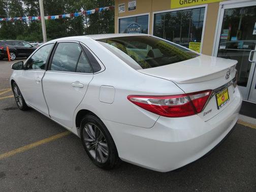2015 Toyota Camry SE