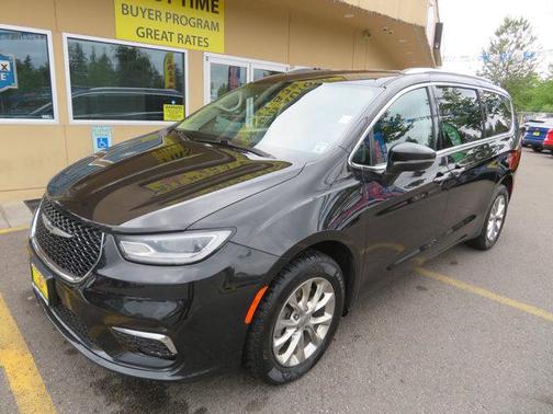 2021 Chrysler Pacifica Touring L