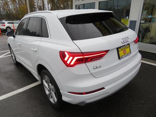 2021 Audi Q3 40 Premium