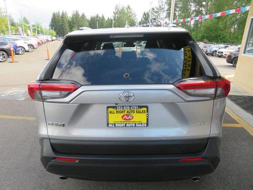 2019 Toyota RAV4 LE
