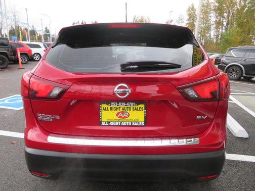 2018 Nissan Rogue Sport SV