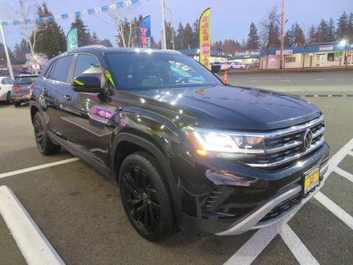 2023 Volkswagen Atlas Cross Sport 2.0T SE w/Technology