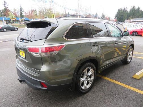 2016 Toyota Highlander Limited Platinum