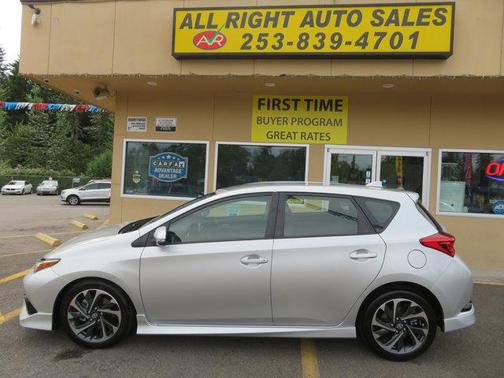2016 Scion iM 5dr HB CVT