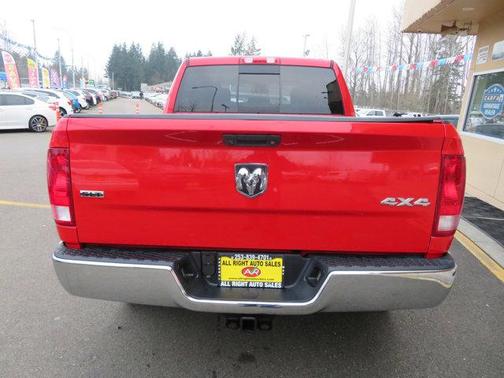 2016 RAM 1500 SLT