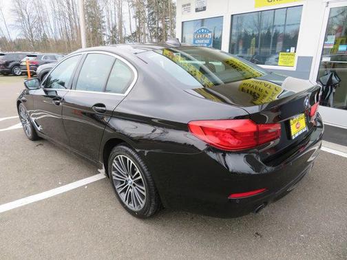 2020 BMW 530 530i