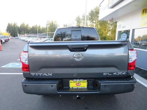 2016 Nissan Titan XD SL