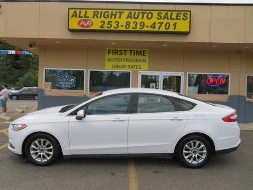 2015 Ford Fusion S