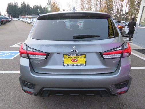 2023 Mitsubishi Outlander Sport SE