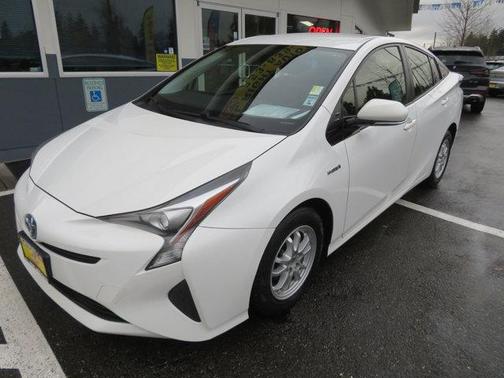 2016 Toyota Prius Three