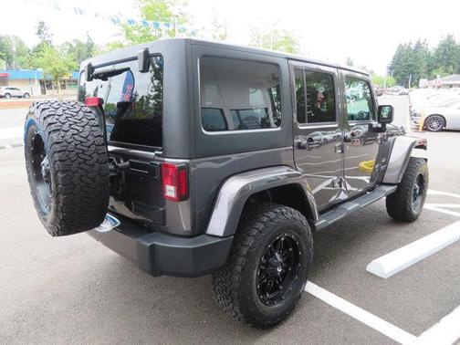 2017 Jeep Wrangler Unlimited Sahara