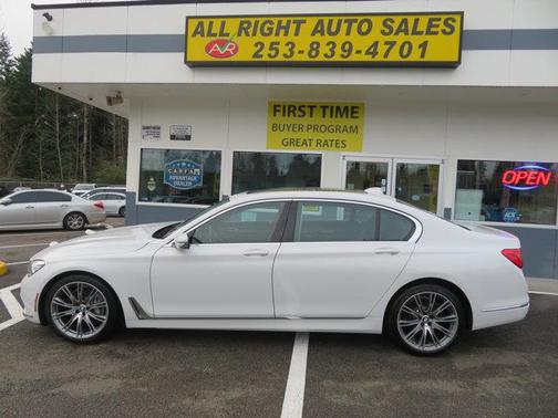 2016 BMW 740 740i