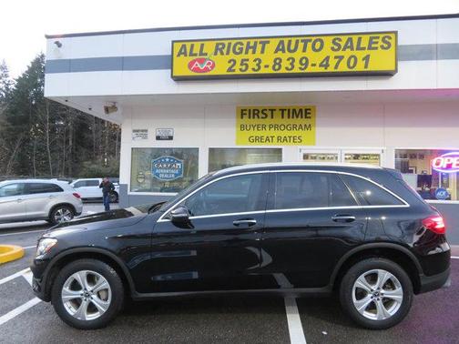 2018 Mercedes-Benz GLC 300 Base