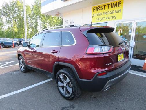Velvet Red Pearlcoat 2019 Jeep Cherokee Limited