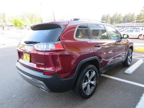 Velvet Red Pearlcoat 2019 Jeep Cherokee Limited