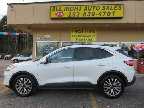 2021 Ford Escape Titanium