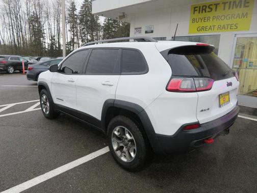 2020 Jeep Cherokee Trailhawk