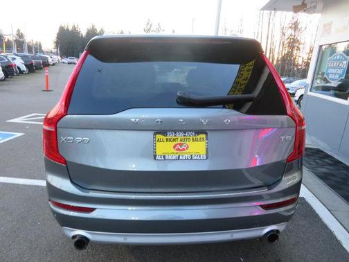 2019 Volvo XC90 T5 Momentum