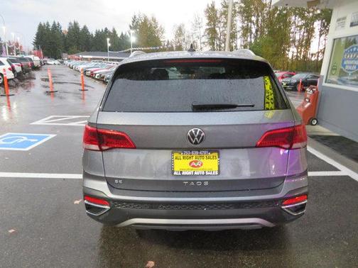 2024 Volkswagen Taos 1.5T SE