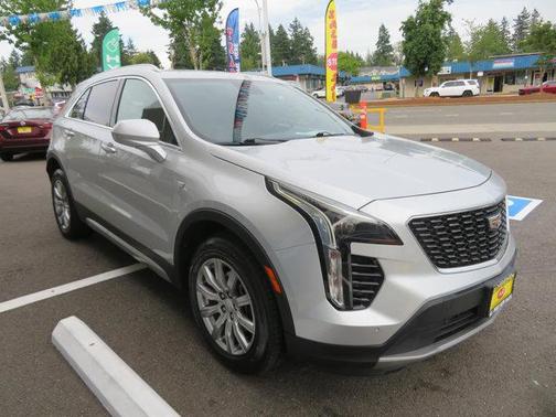 2020 Cadillac XT4 Premium Luxury