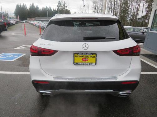 2021 Mercedes-Benz GLA 250 Base 4MATIC