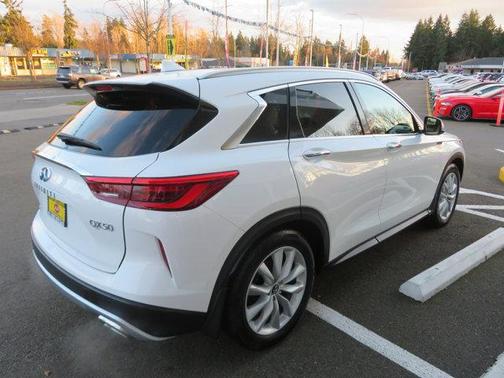 2019 INFINITI QX50 ESSENTIAL