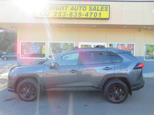 2019 Toyota RAV4 Hybrid LE