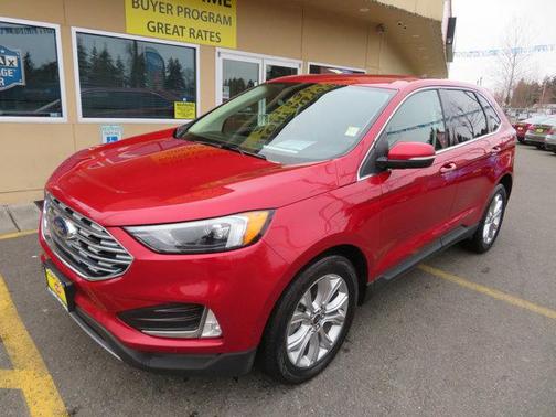 2023 Ford Edge Titanium