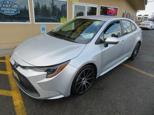 2020 Toyota Corolla LE