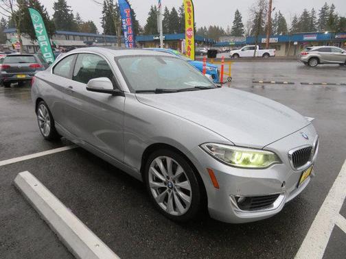2016 BMW 228 228i