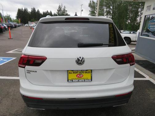 Pure White 2021 Volkswagen Tiguan 2.0T SEL