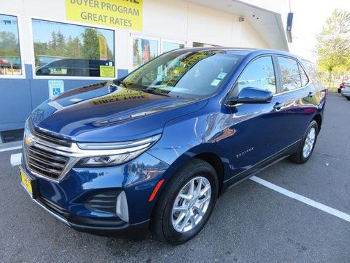 Blue Glow Metallic 2022 Chevrolet Equinox 1LT