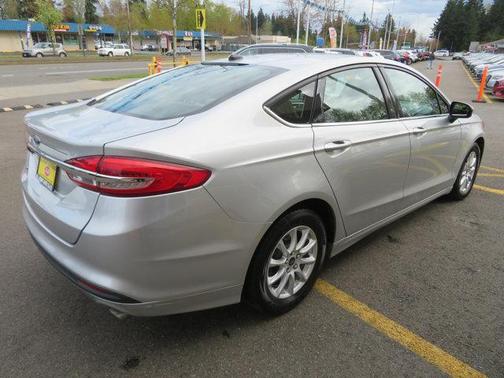 2018 Ford Fusion S