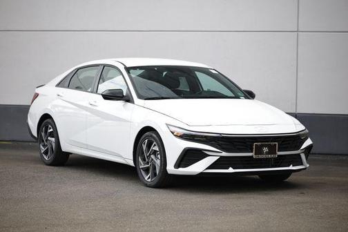 2025 Hyundai ELANTRA HEV SEL Sport