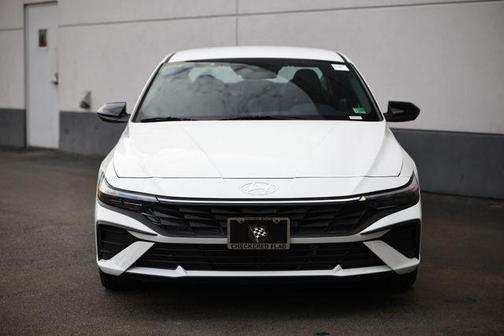 2025 Hyundai ELANTRA HEV SEL Sport