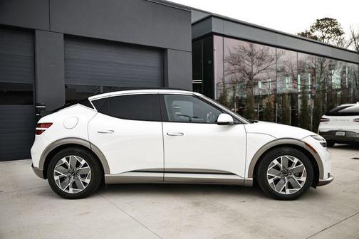 2025 Genesis GV60 Standard RWD