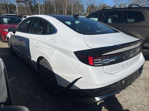 2024 Hyundai SONATA Hybrid Limited