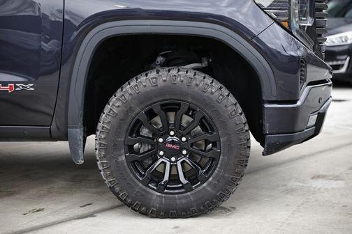 2023 GMC Sierra 1500 AT4X