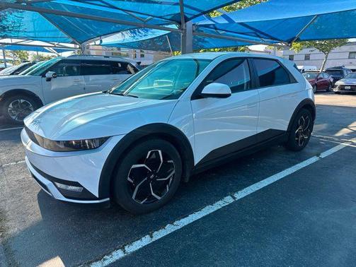 Atlas White 2024 Hyundai IONIQ 5 SE
