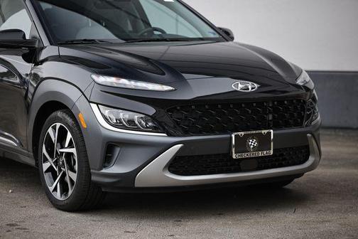 Abyss Black Pearl 2023 Hyundai KONA Limited