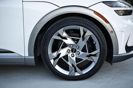 2024 Genesis GV60 Performance AWD