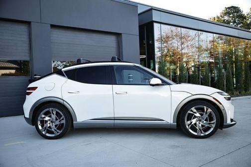 2024 Genesis GV60 Performance AWD