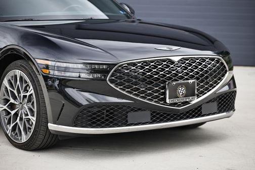 Vik Black 2023 Genesis G90 3.5T e-SC AWD