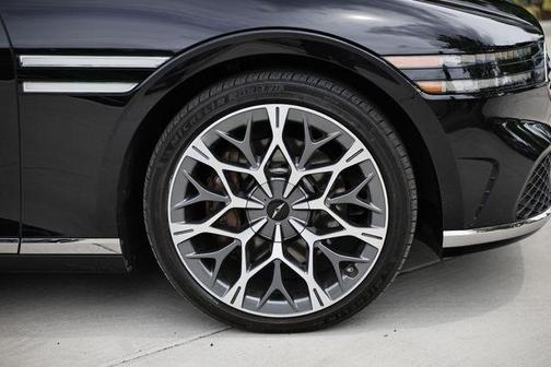 Vik Black 2023 Genesis G90 3.5T e-SC AWD