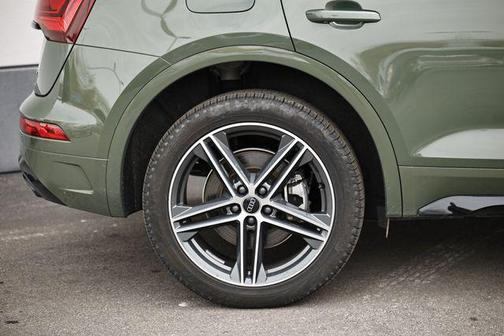 2023 Audi Q5 e 55 S line Premium Plus